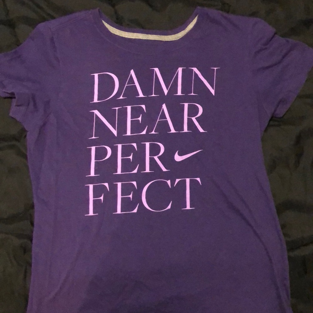 Nike t shirt